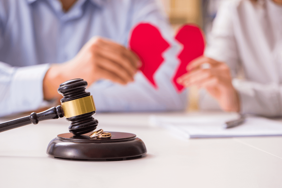 Продължаване на дело за развод от наследници на починал съпруг